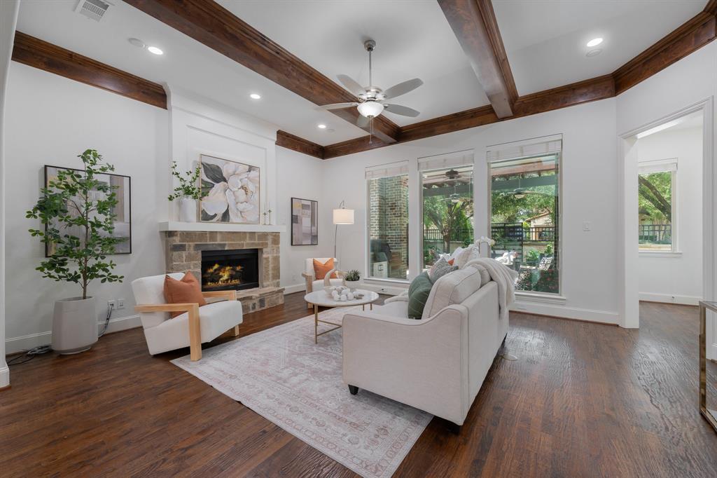 615 Brookstone Drive