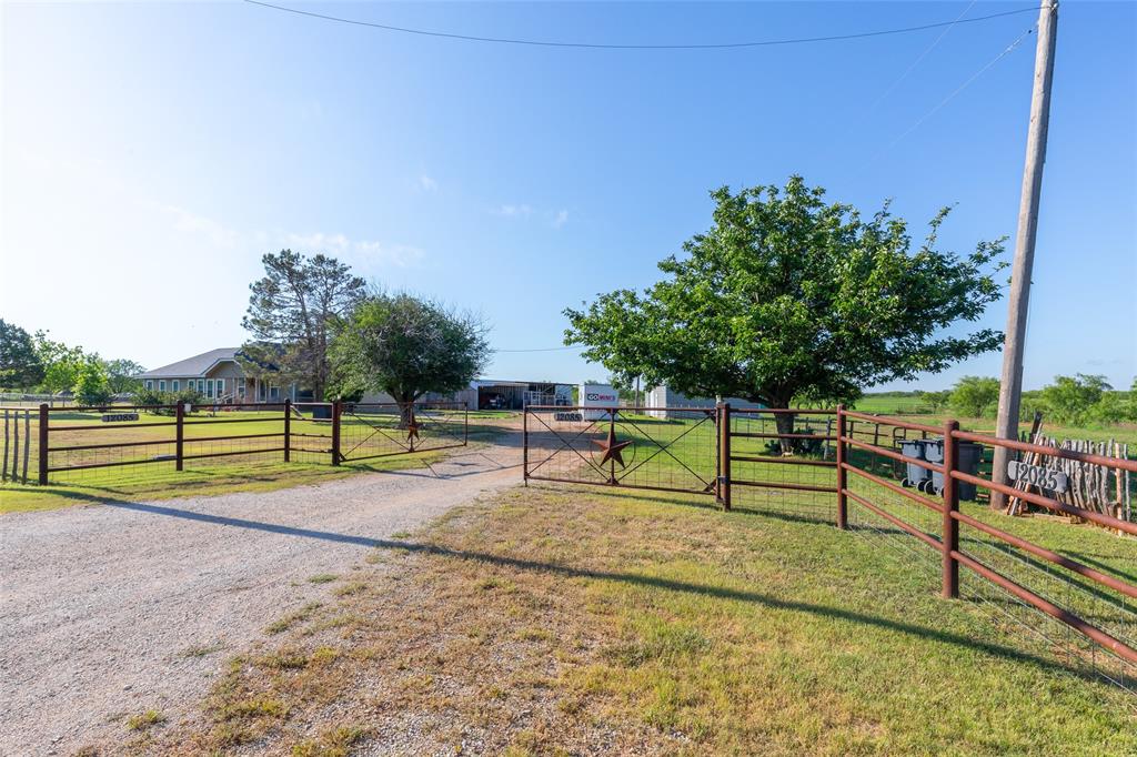 12085 County Road 250