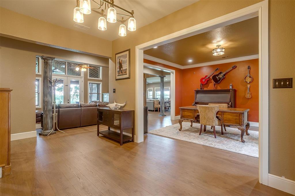 1645 County Road 1105