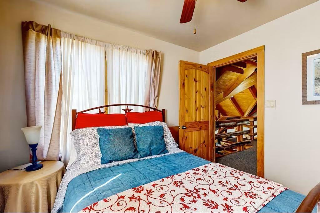 Cedar Crest - Residential