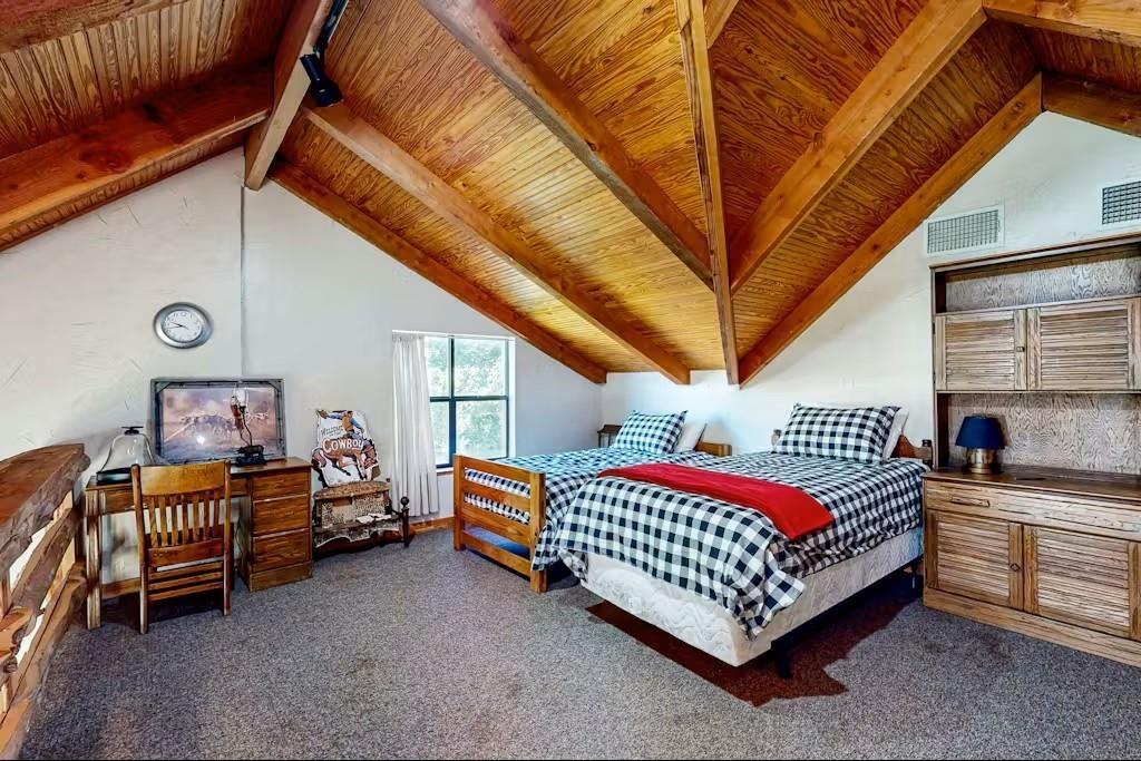 Cedar Crest - Residential