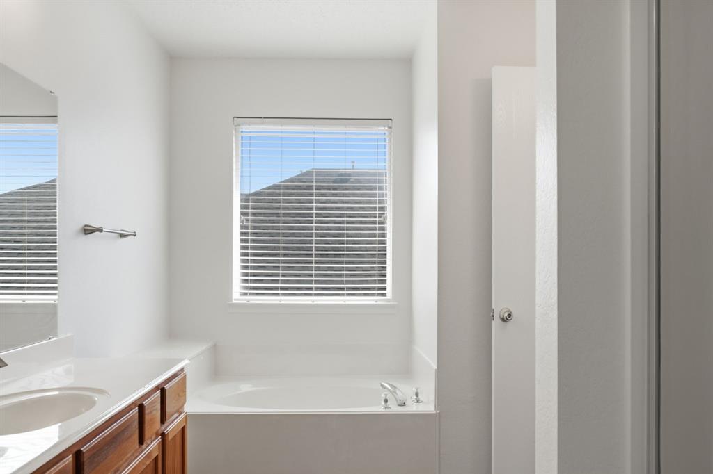 Falcons Lair Ph 1b - Residential