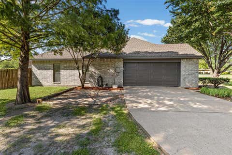 Tiny photo for 500 Little Creek Trail, Oak Leaf, TX 75154 (MLS # 21340533)