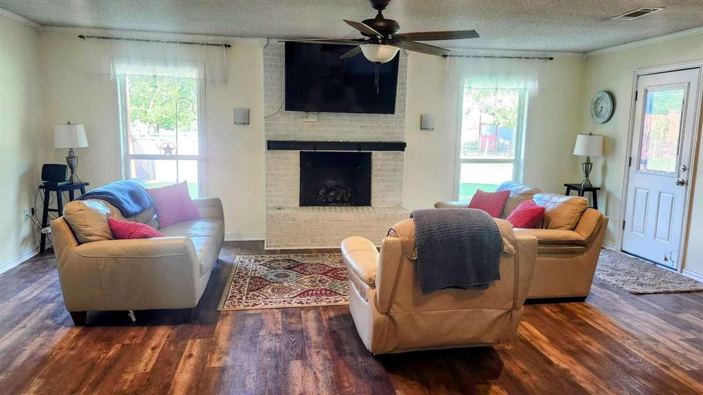 3253 County Road 2176