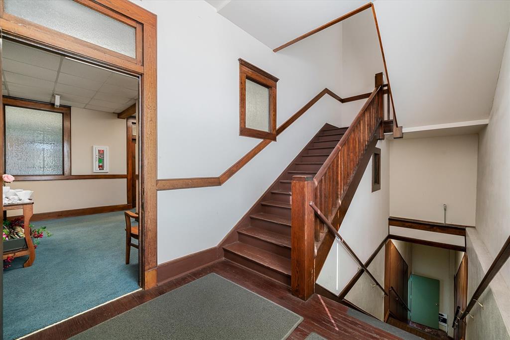 Terrell Original - Commercial Sale