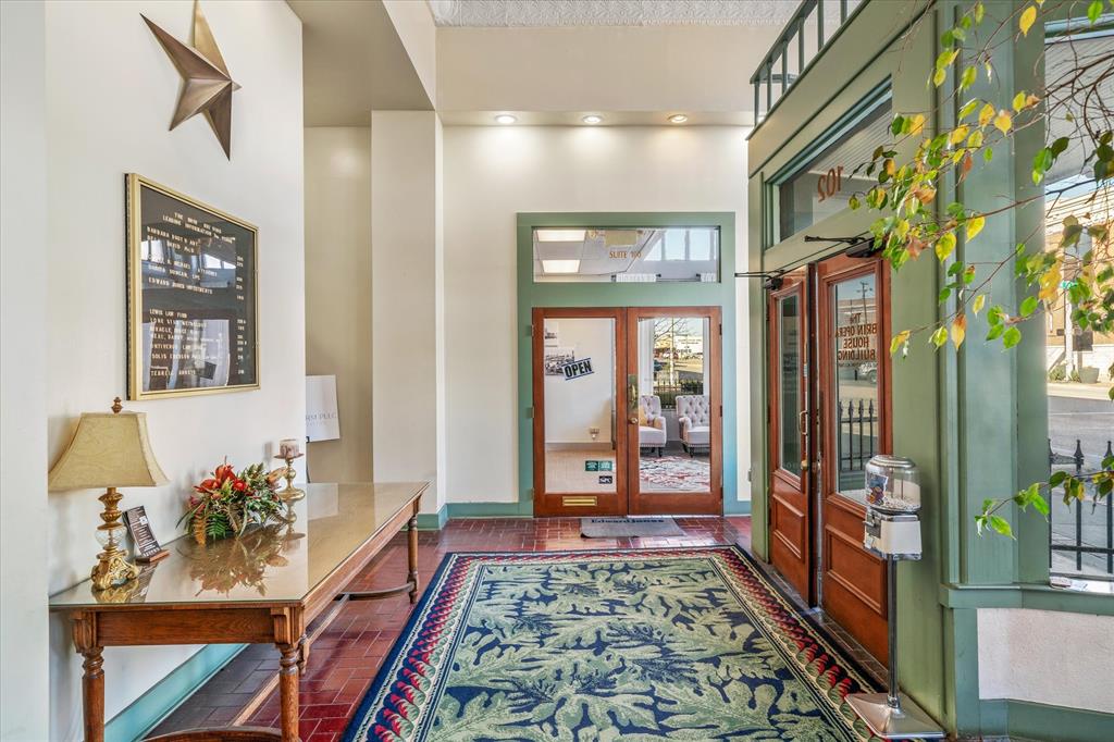 Terrell Original - Commercial Sale