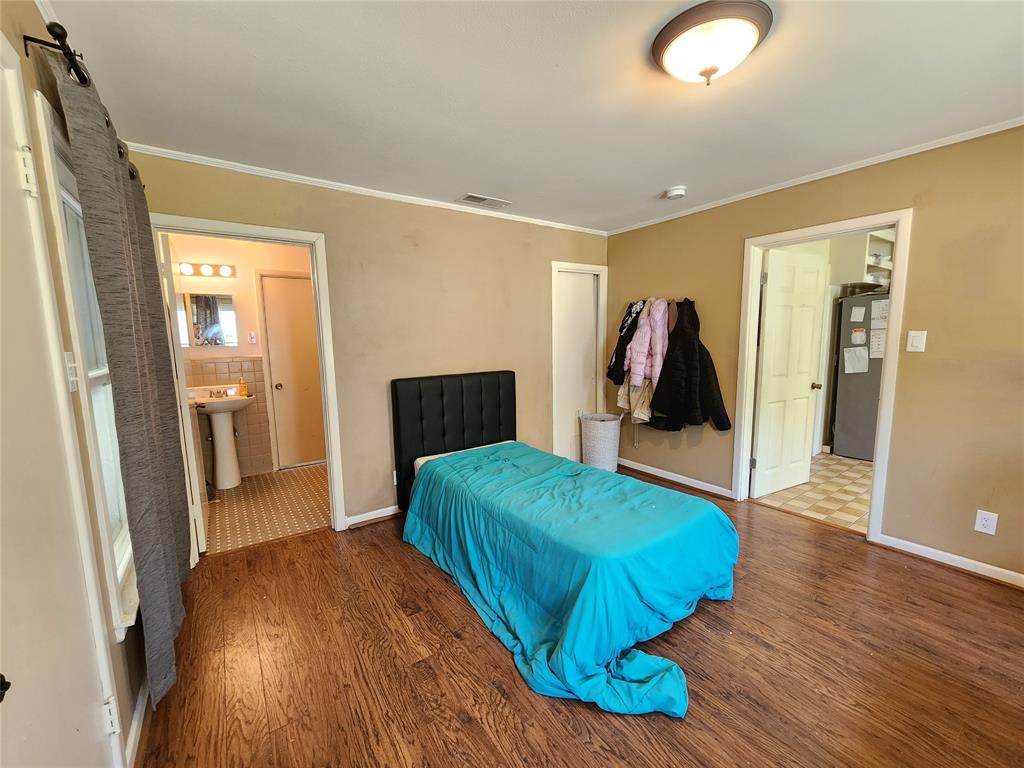 J Sanders - Residential