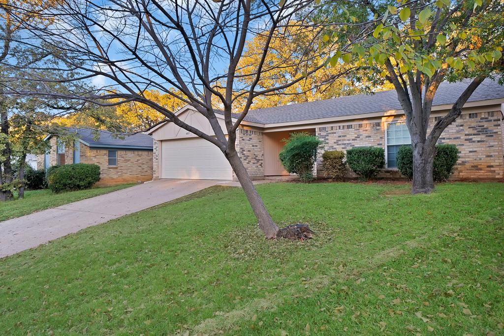 4807 Crestmont Court