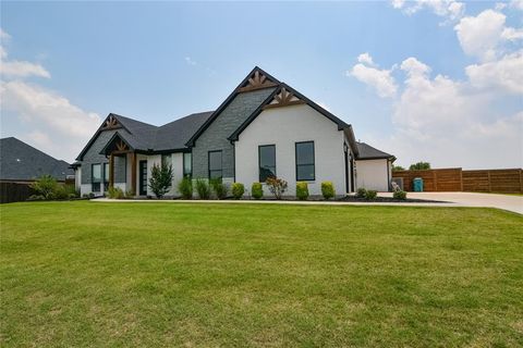 A home in Waxahachie