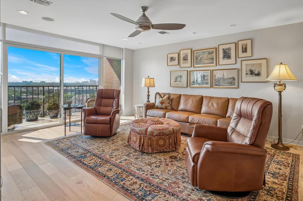 5200 Keller Springs Road 1217