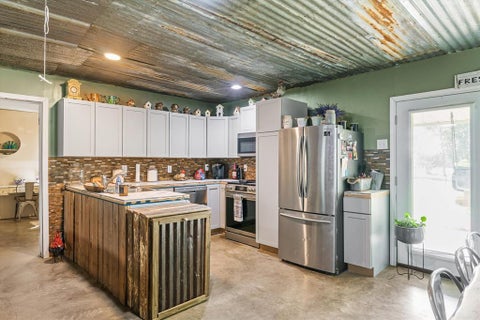 Tiny photo for 161 VZ County Road 3508, Edgewood, TX 75117 (MLS # 21396189)