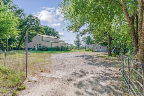 Tiny photo for 161 VZ County Road 3508, Edgewood, TX 75117 (MLS # 21396189)