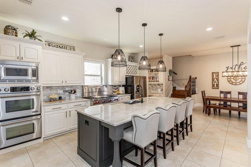 2760 Berkley Lane