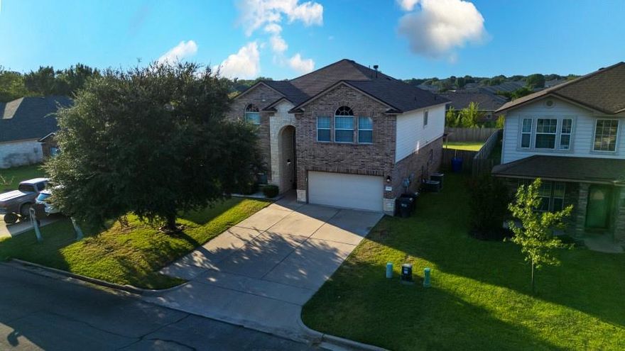 Nestled in the heart of China Spring, this home boasts a spacious layout and a vibrant backyard in a fantastic neighborhood. It features an interior balcony overlooking the entryway, expansive walk-in closets, a newly fenced in backyard, fresh paint throughout the home, new roof in 2023, and a cul-de-sac ideal for bike rides. The open kitchen flows effortlessly into the living area and breakfast nook. Truly one of a kind, this home includes three full bathrooms, multiple flex spaces including playrooms or office spaces on both levels, and an oversized master suite with double doors and a jacuzzi tub, this property has it all. Don't miss the chance to see this stunning home!