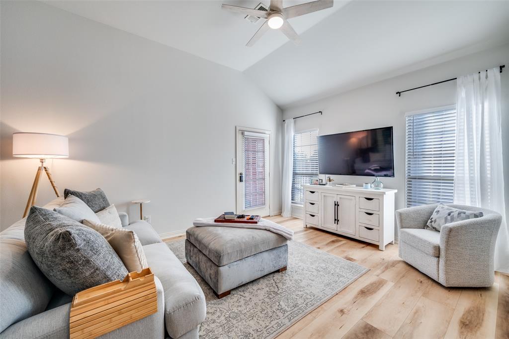 575 S Virginia Hills Drive 2906