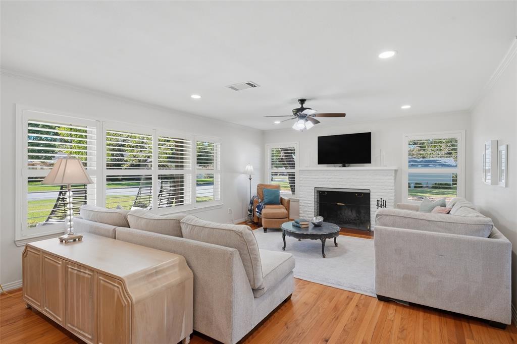 3712 Brighton Road