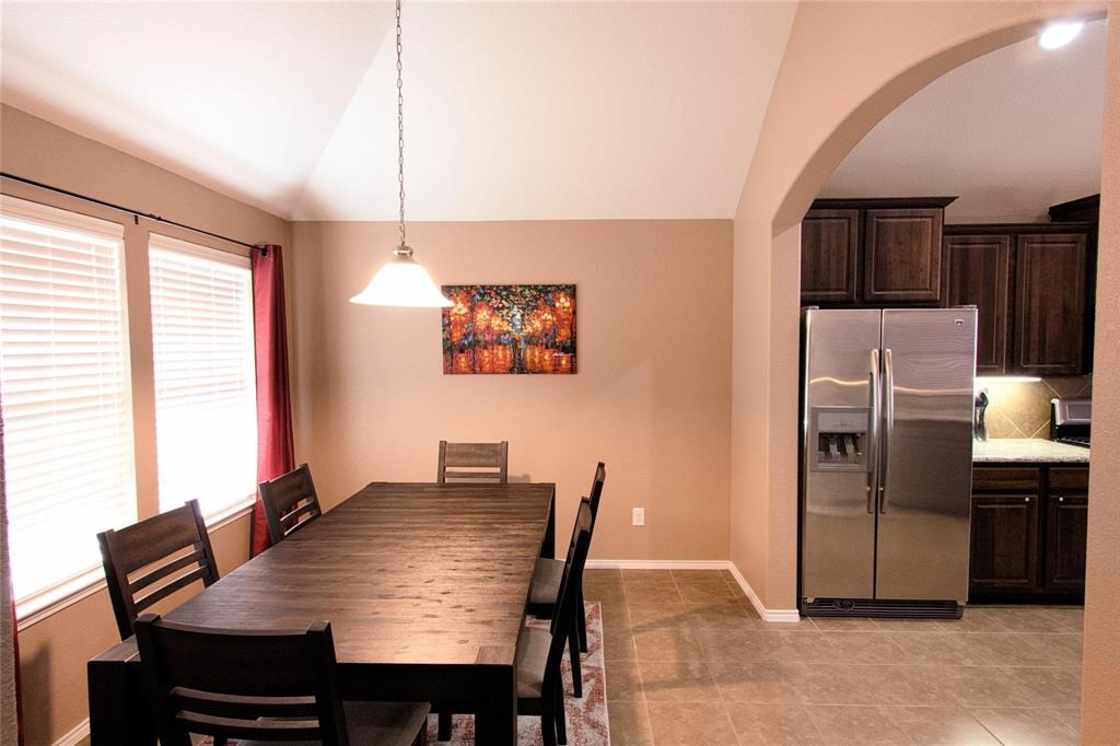 1405 Villa Paloma Boulevard