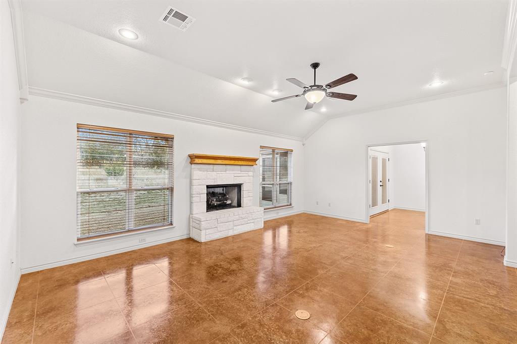 1502 County Road 3152