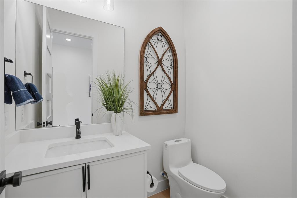 Mount Auburn - Residential