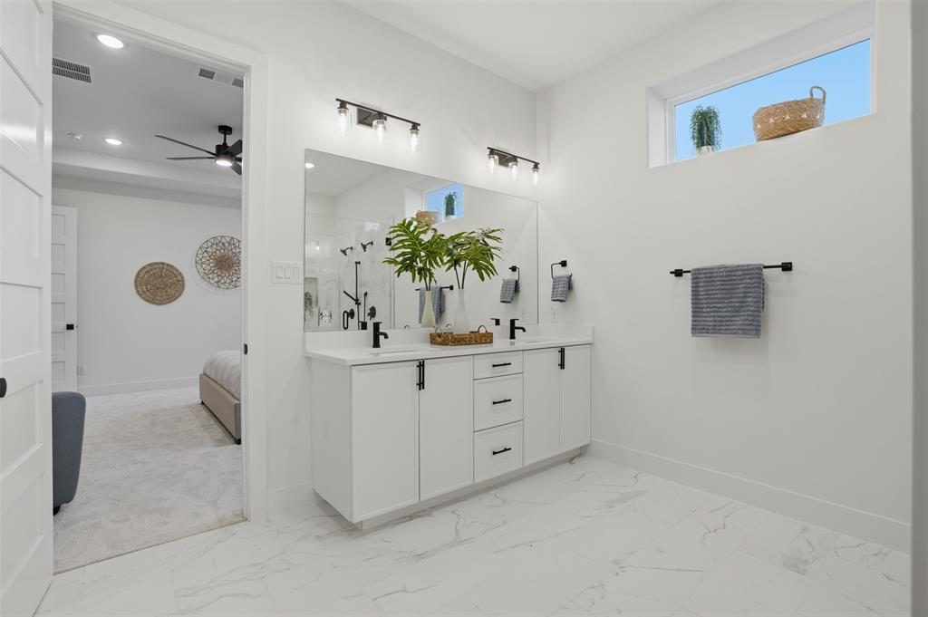 Mount Auburn - Residential