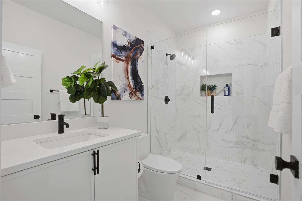 Mount Auburn - Residential