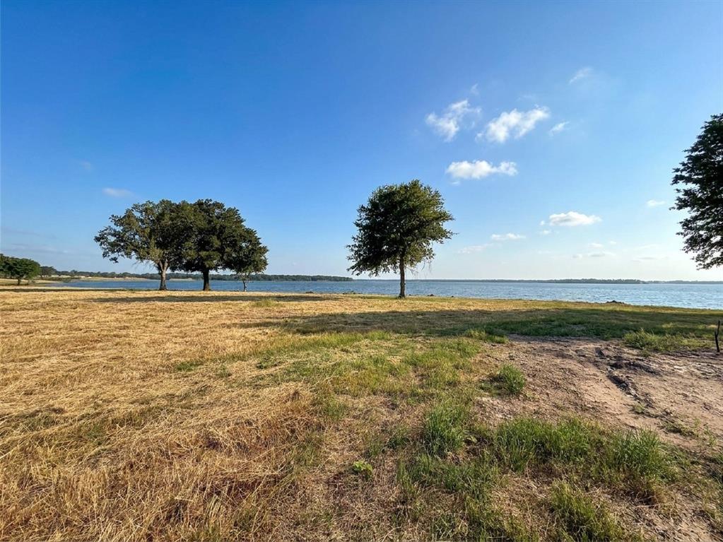 Lot 98 The Landings on Richard Chambers Lake