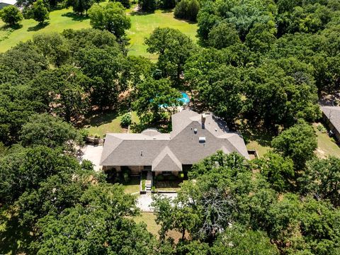 6837 Roberts Lane Fort Worth TX 76140