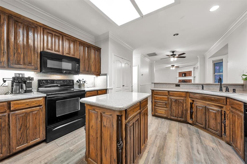 8805 Hidden Hill Drive
