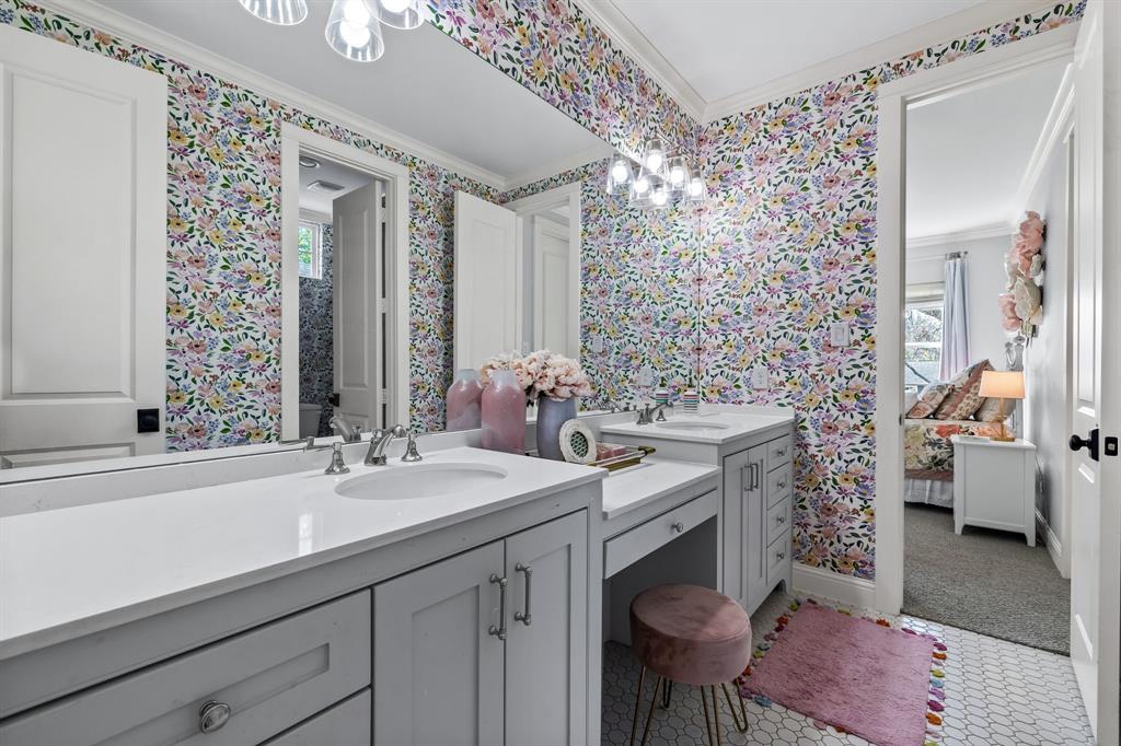 White Rock North 9th Instl - Residential