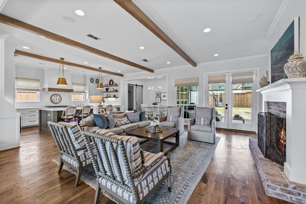 White Rock North 9th Instl - Residential