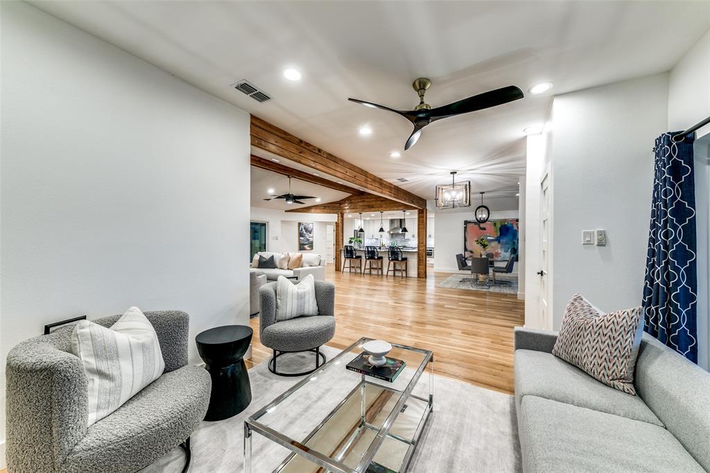 Schreiber Manor 01 Inst - Residential