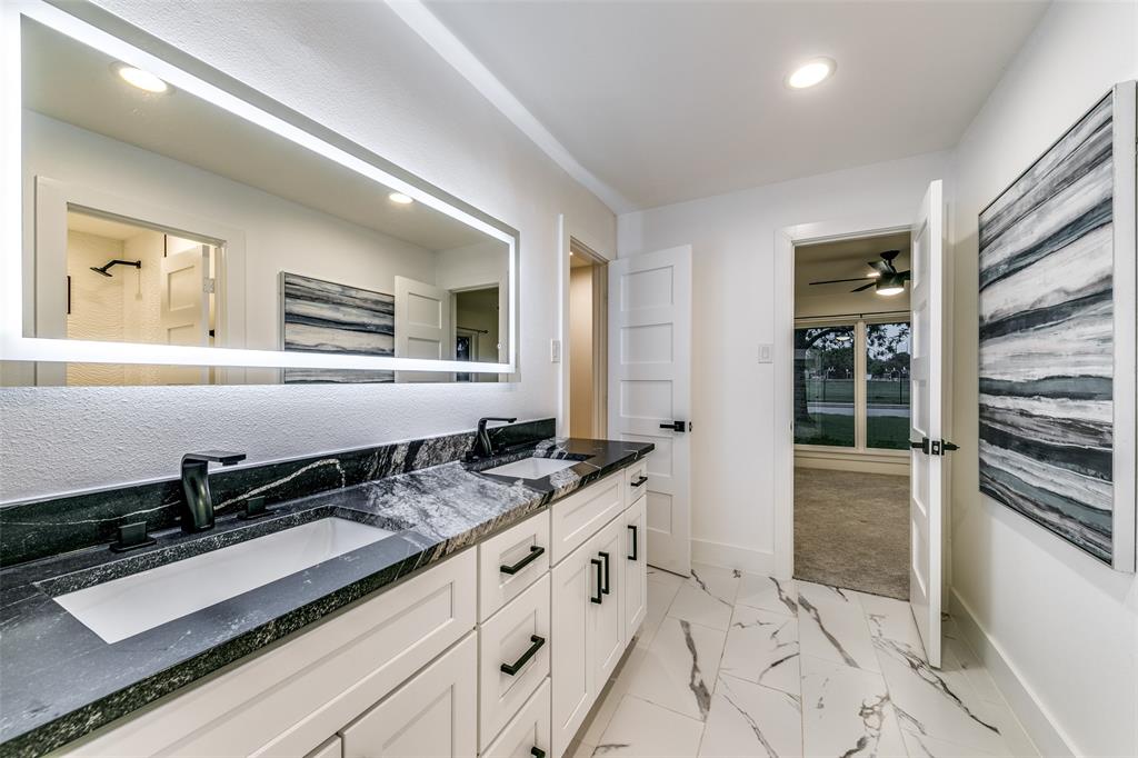 Schreiber Manor 01 Inst - Residential