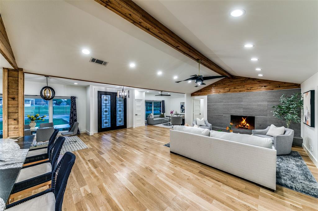 Schreiber Manor 01 Inst - Residential