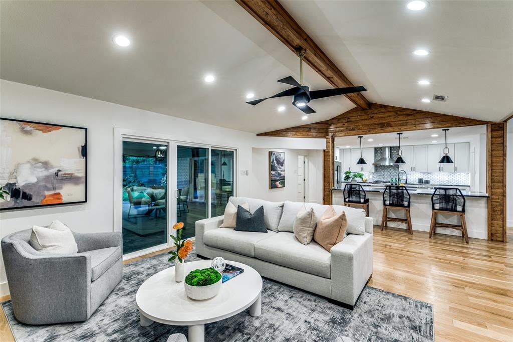 Schreiber Manor 01 Inst - Residential