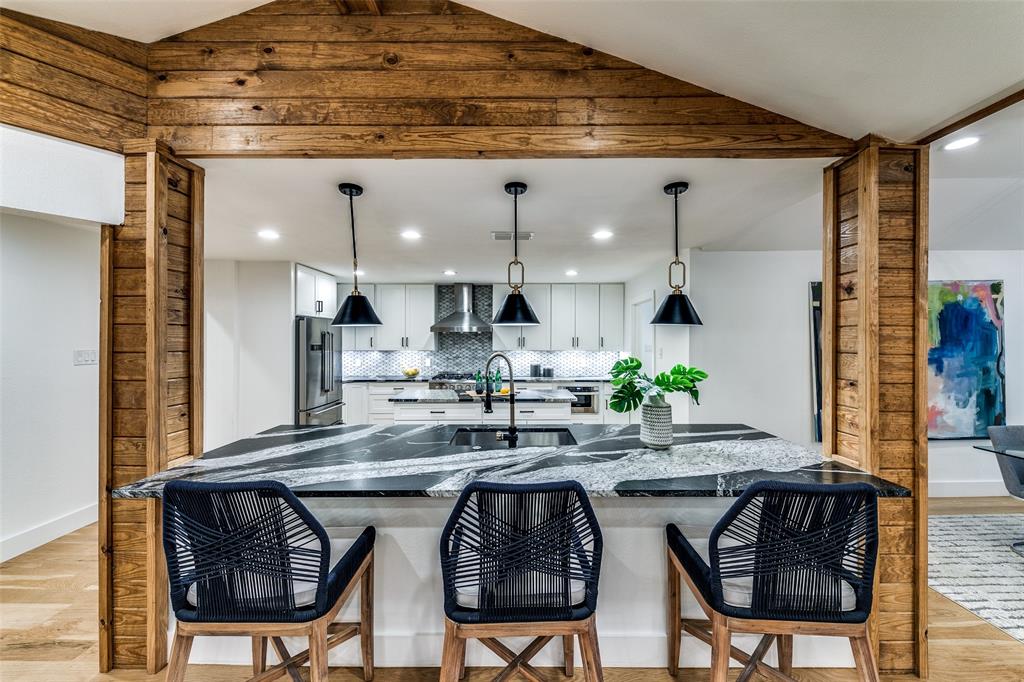 Schreiber Manor 01 Inst - Residential