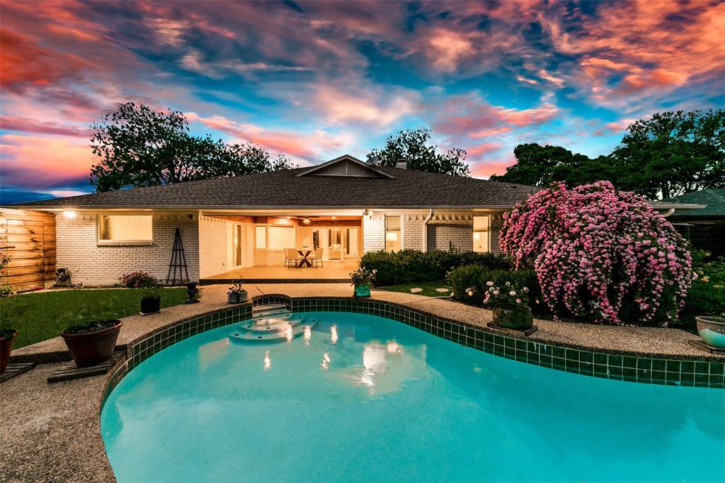 Schreiber Manor 01 Inst - Residential