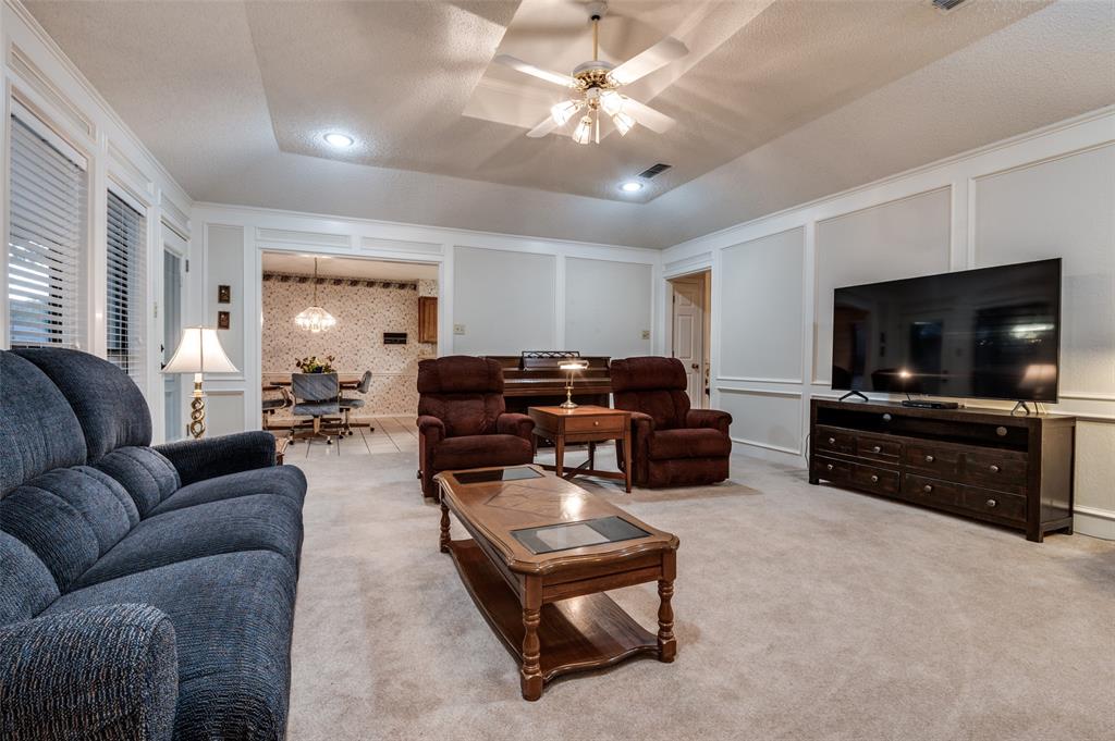3303 Thorn Hill Drive