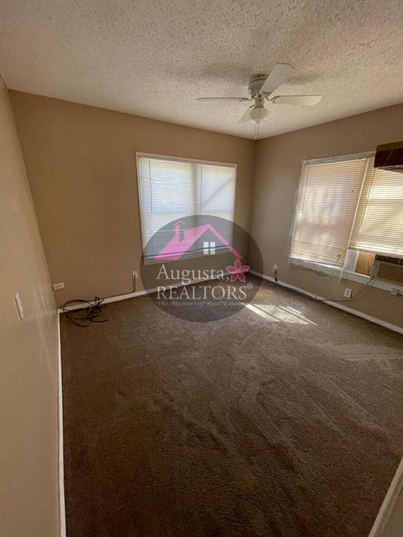 Hale Add Of Blk 202 Ot - Residential Lease