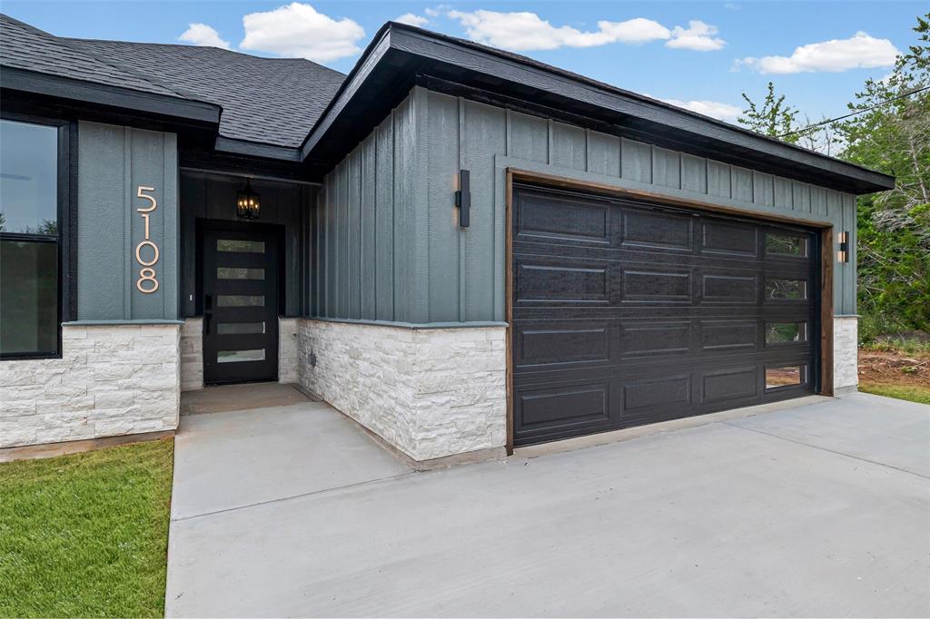 5108 Stoneridge Drive