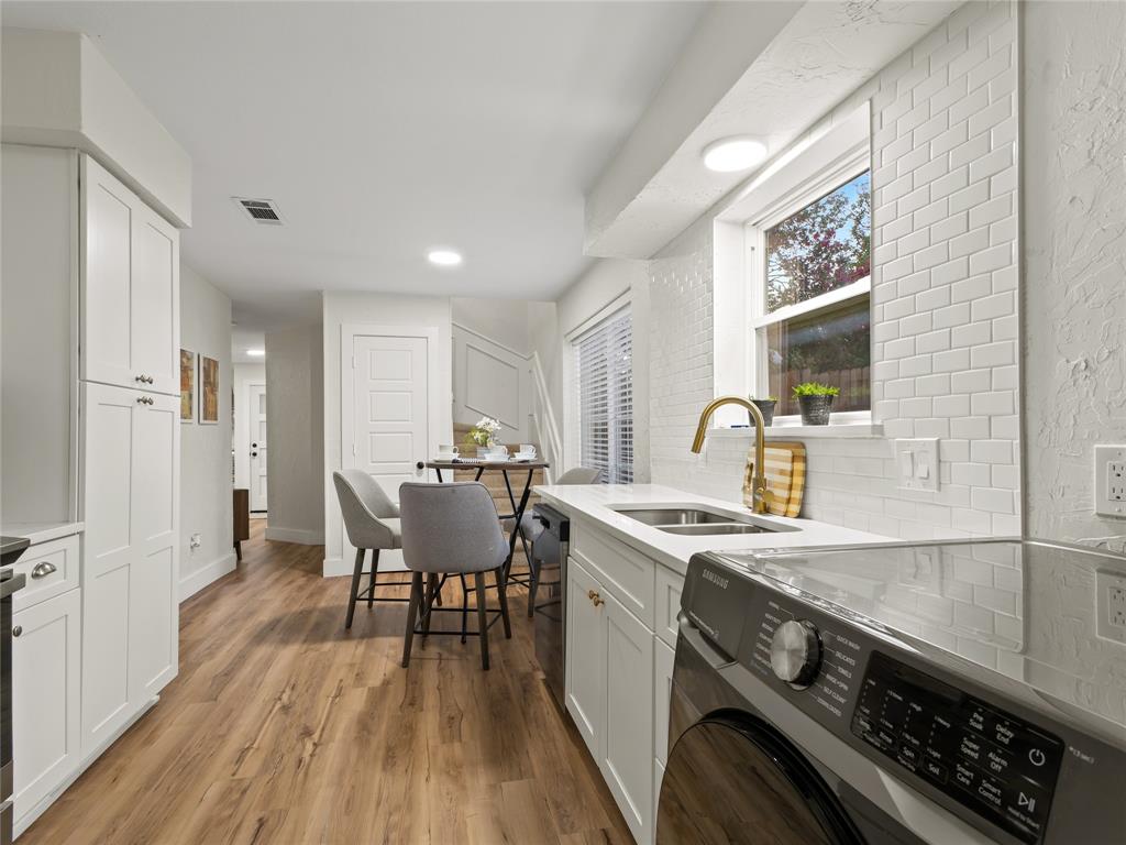 Haymeadow Twnhs - Residential