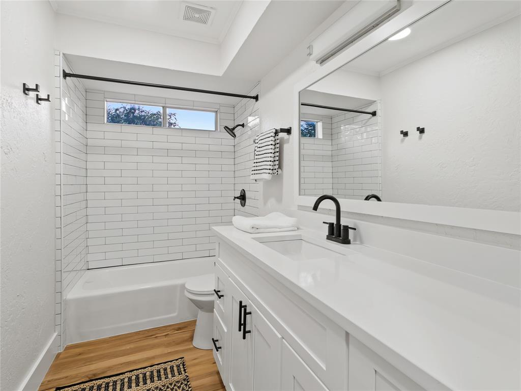 Haymeadow Twnhs - Residential