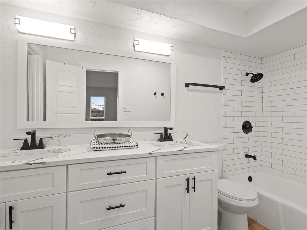 Haymeadow Twnhs - Residential