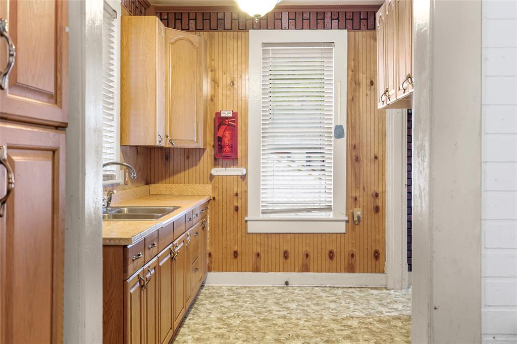 Orig Town Of Greenville - Commercial Sale