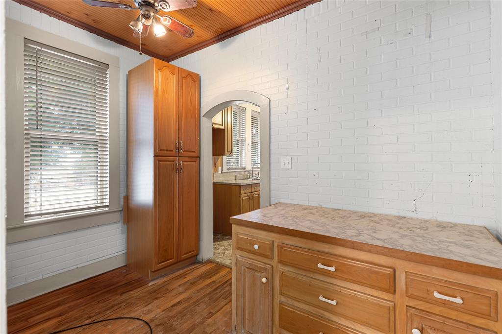 Orig Town Of Greenville - Commercial Sale