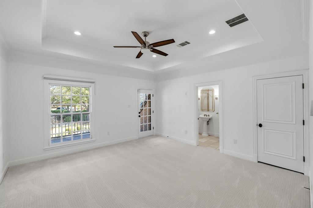 MONTCLAIR PARC - Residential