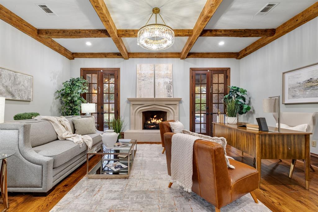 MONTCLAIR PARC - Residential