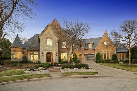 Photo of 5705 Morlaix Court, Colleyville, TX 76034 (MLS # 21188763)
