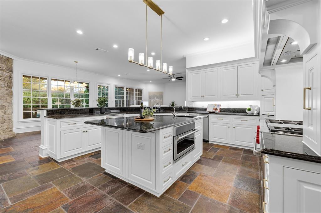 MONTCLAIR PARC - Residential