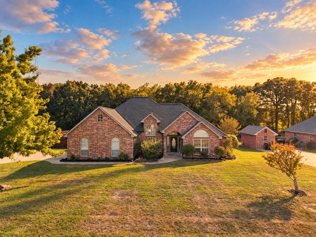 Photo of 2857 Mallard Drive, Greenville, TX 75402 (MLS # 21420096)