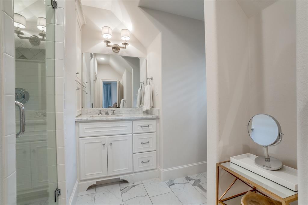 Maple Wood - Residential